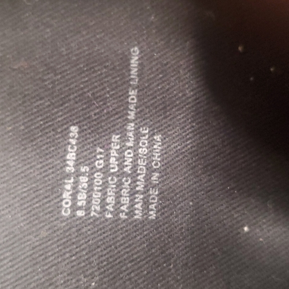 BCBGeneration Retro 70's Glam GoGo Purple Velvet Asian Print Ankle Boots 8.5 - Picture 2 of 6